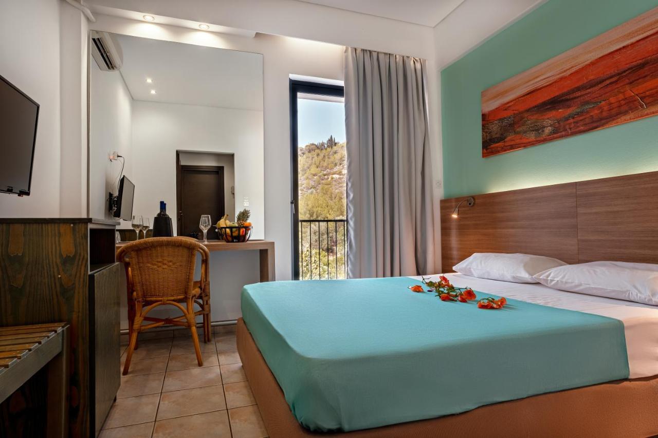 Hotel Pavlou Poros Town Exterior photo